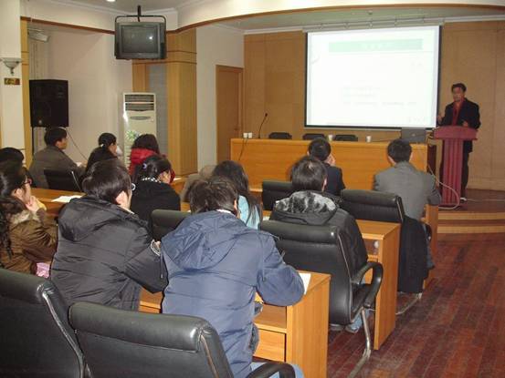 1医学部熊校长讲座1.jpg