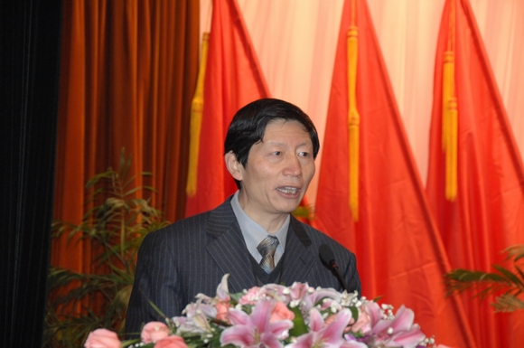 10.1.16十届五次全委扩大会 朱校长.jpg