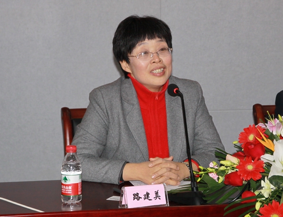 2010.11.26 苏大Altium联合实验室路.jpg