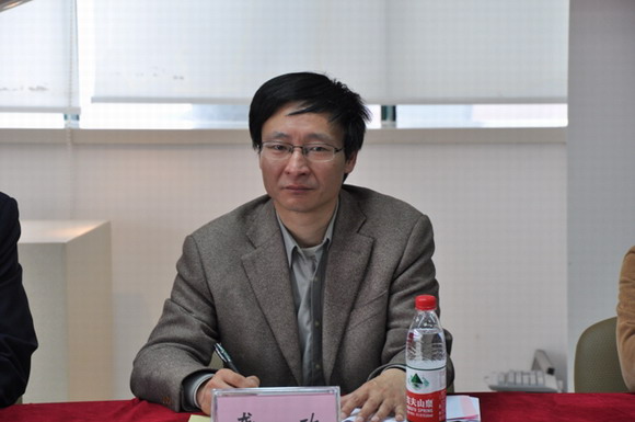 11.04.19 药学院2011年工作会议顺利召开6.jpg