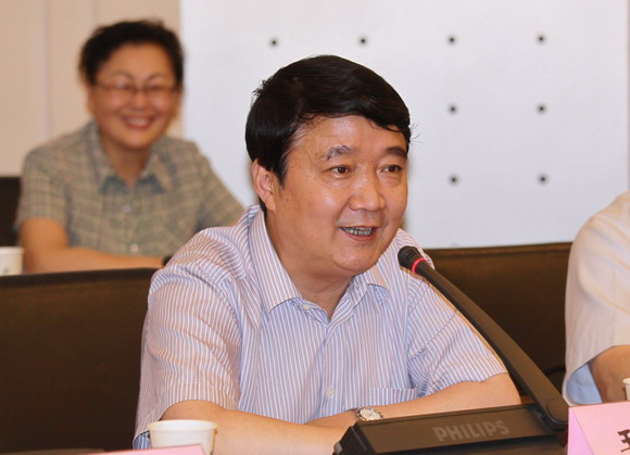 11.06.22 东南大学党委副书记刘京南一行来我校交流二级教代会建设工作1.jpg