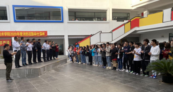 说明: http://tec.suda.edu.cn/__local/B/84/AE/B9C4F70EAF08434264F30CC7A19_ED888EC4_9F1FA.png
